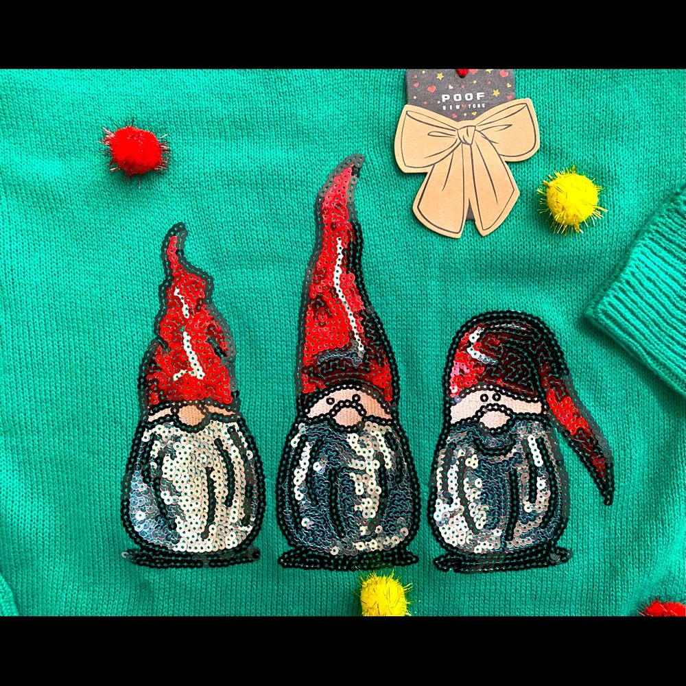 NWT Cute Ugly Sweater? Three Sequined Gnomes Women’s Size Small Cross Open Back